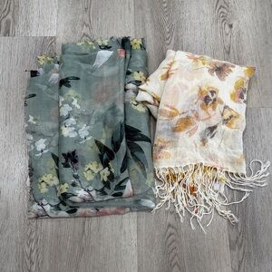 H&M floral Patterned Scarves